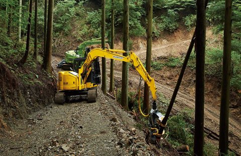 後方超小旋回ショベル SH135X-7 | 住友建機株式会社